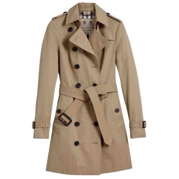 Burberry heritage Sandringham honey trench coat